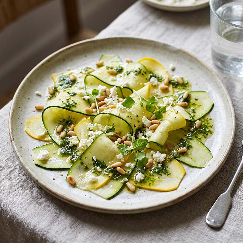 Mehr Informationen zum Thema: VorspeiseZucchini Carpaccio